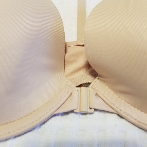 Pink Victoria's Secret Bra 32B - Picture 2 of 5
